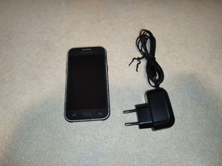 Samsung Galaxy j1 smartphone