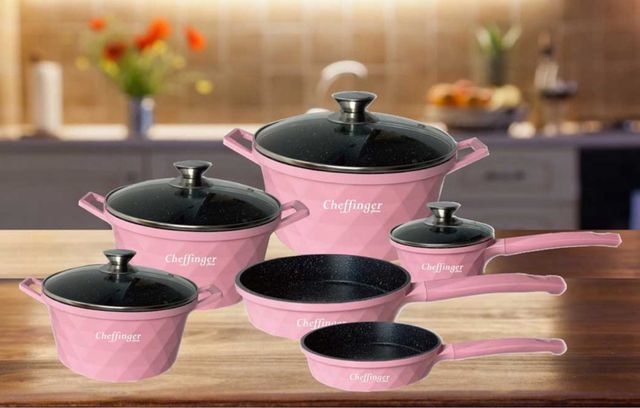 Juego de 12 utensilios de cocina Diamond – Rosa