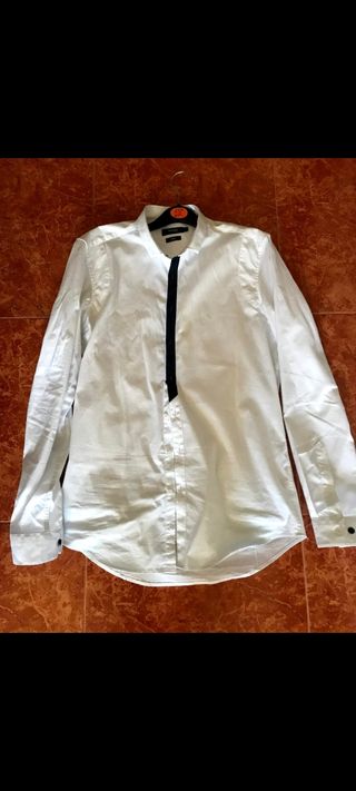 Camisa blanca poco uso S
