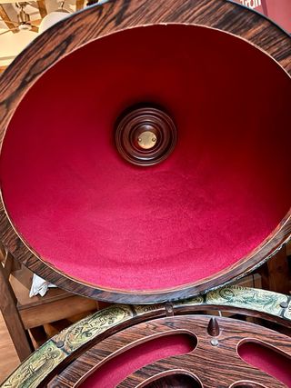 Mueble bar bola del mundo