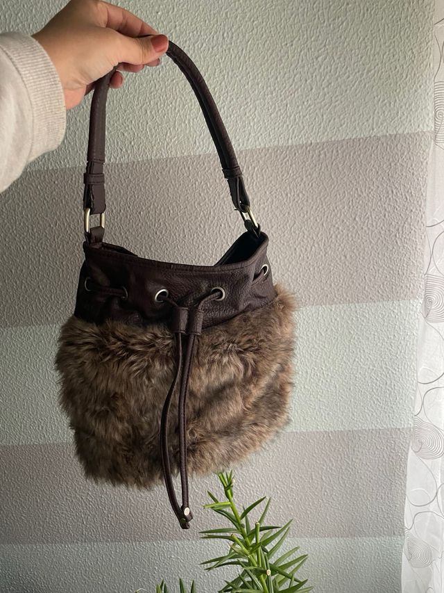Bolso de pelito
