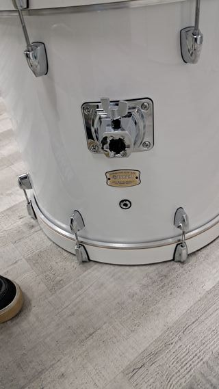 Bateria Yamaha stage custom studio a estrenar