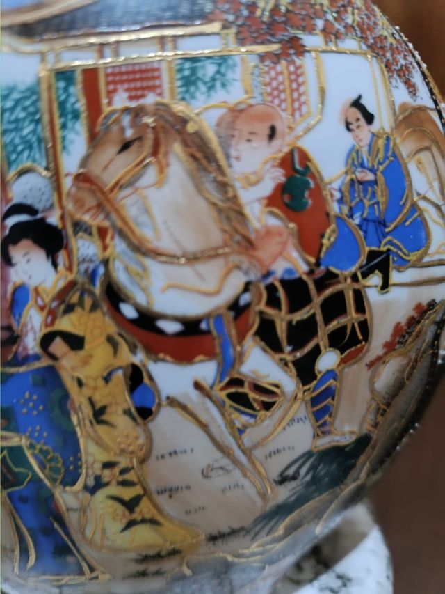 ANTIGUO JARRÓN CHINO DE PORCELANA