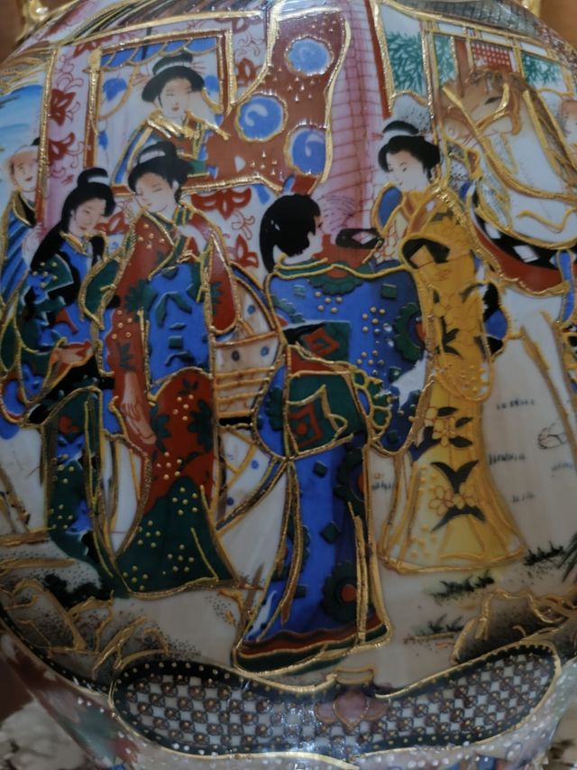 ANTIGUO JARRÓN CHINO DE PORCELANA