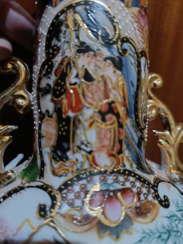 ANTIGUO JARRÓN CHINO DE PORCELANA