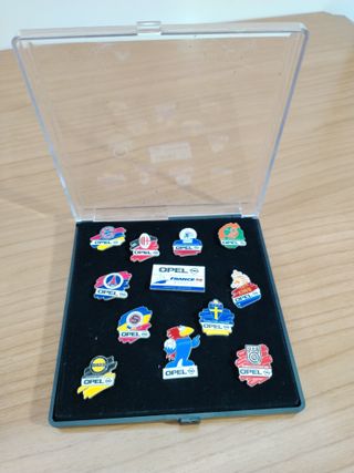 CAJA PINES ANTIGUOS OPEL