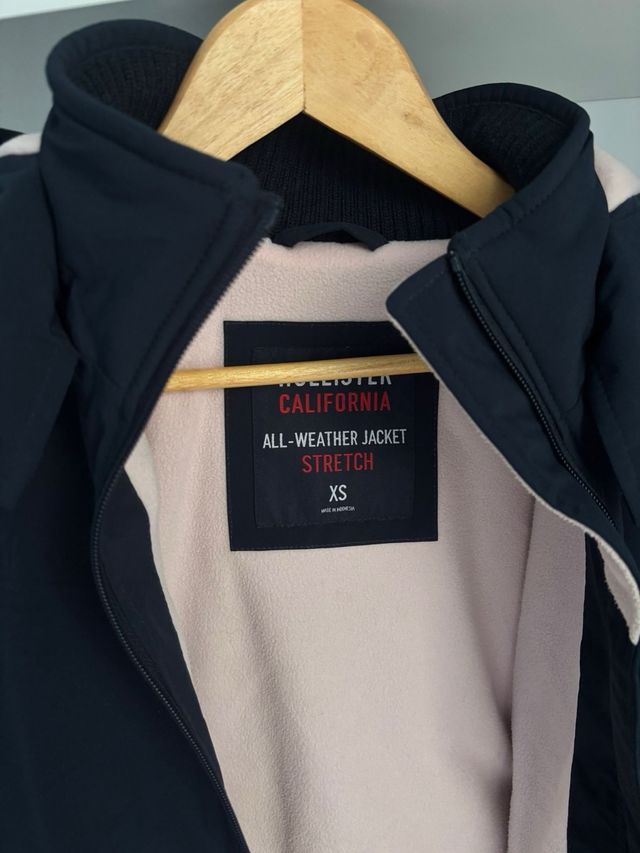 Plumifero Hollister talla XS