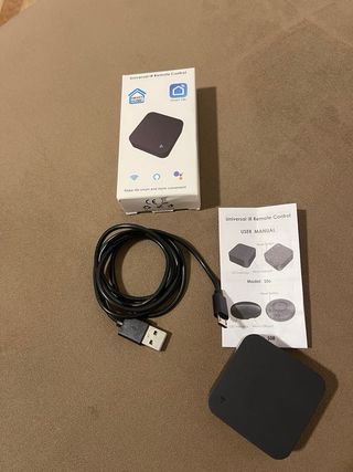 Controle remoto (TV/AC)