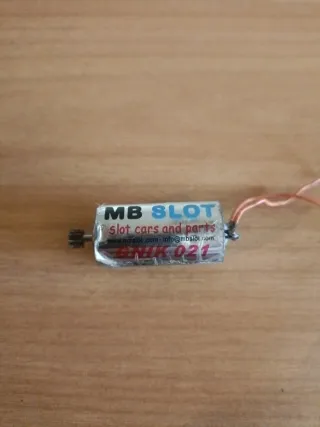 DeTomaso pantera scaleauto