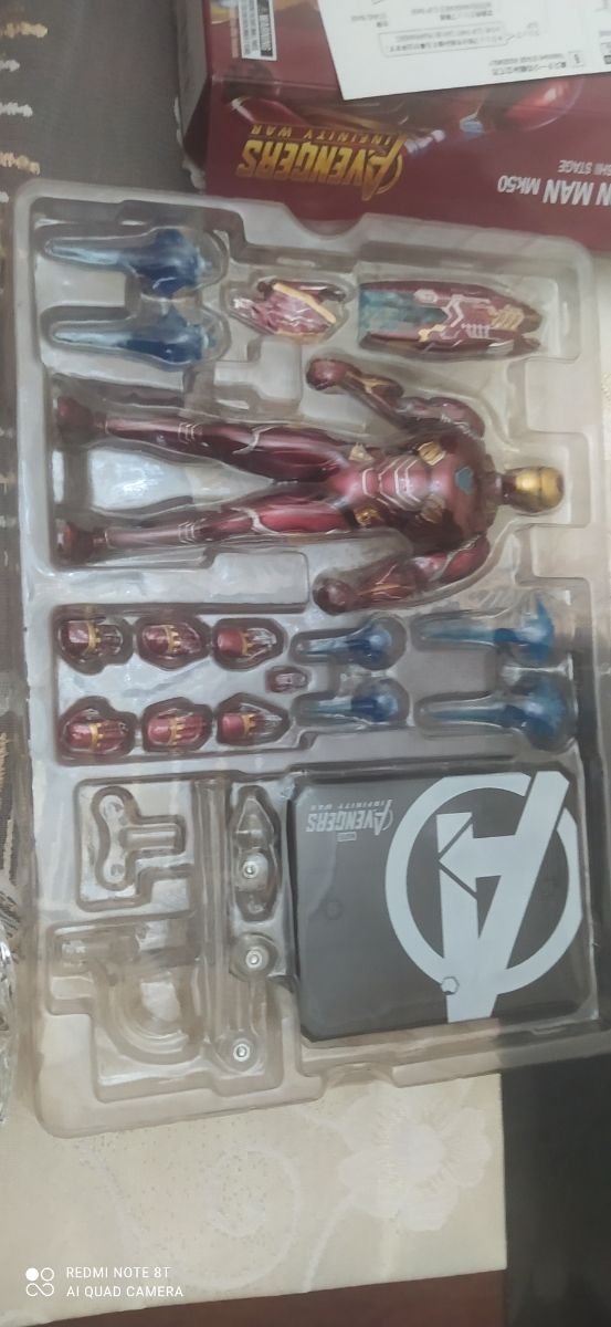 Marvel Ironman e TANOS infinity war