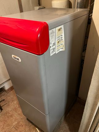 Caldera de gasoil FERROLI