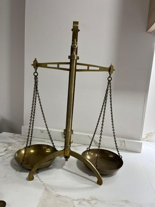 Balanza antigua