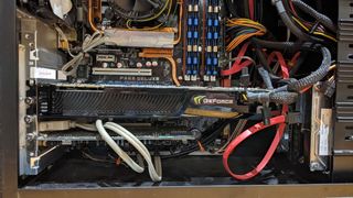 Ordenador PC Servidor (Linux)