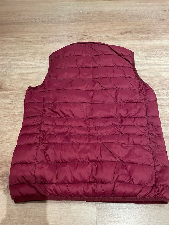 Chaleco granate niño. Talla 10-12