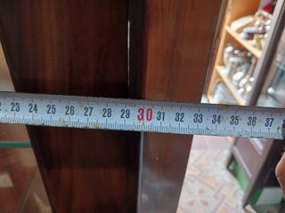 Vitrina de cristal con un cajón vintage 