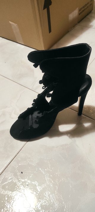 Zapatos de tacón negros 38
