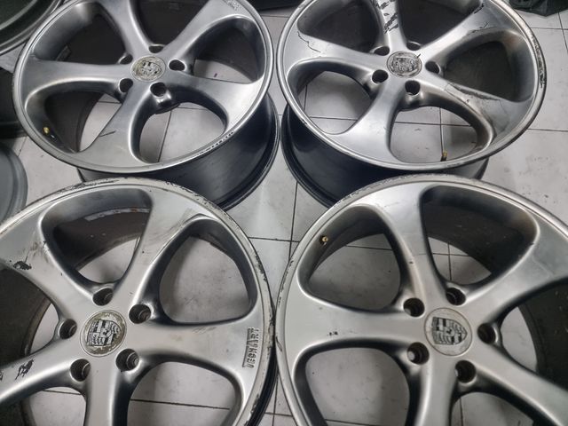 Llantas Techart 22" Porche originales