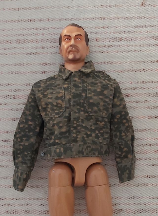 Chaqueta camo alemana 1/6