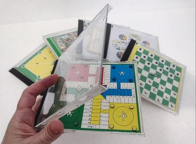 COLECCIÓN 6 MINI JUEGOS MAGNÉTICOS VINTAGE AÑOS 90