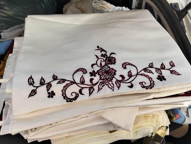 Lote 100 Pañuelos y fulares