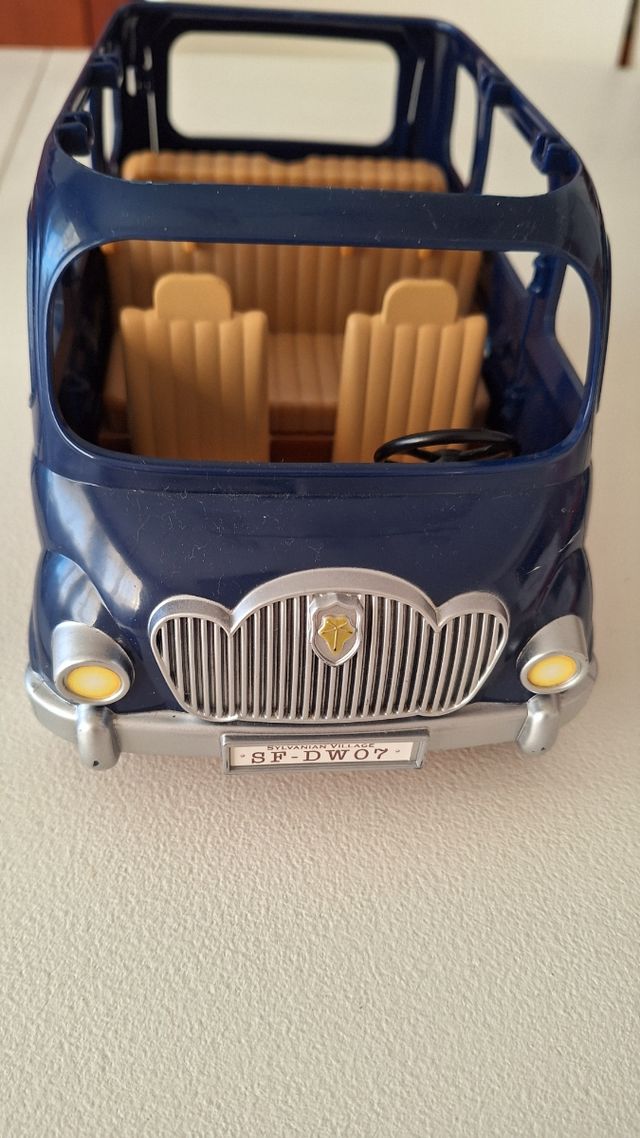 Coche familiar silvanyan family