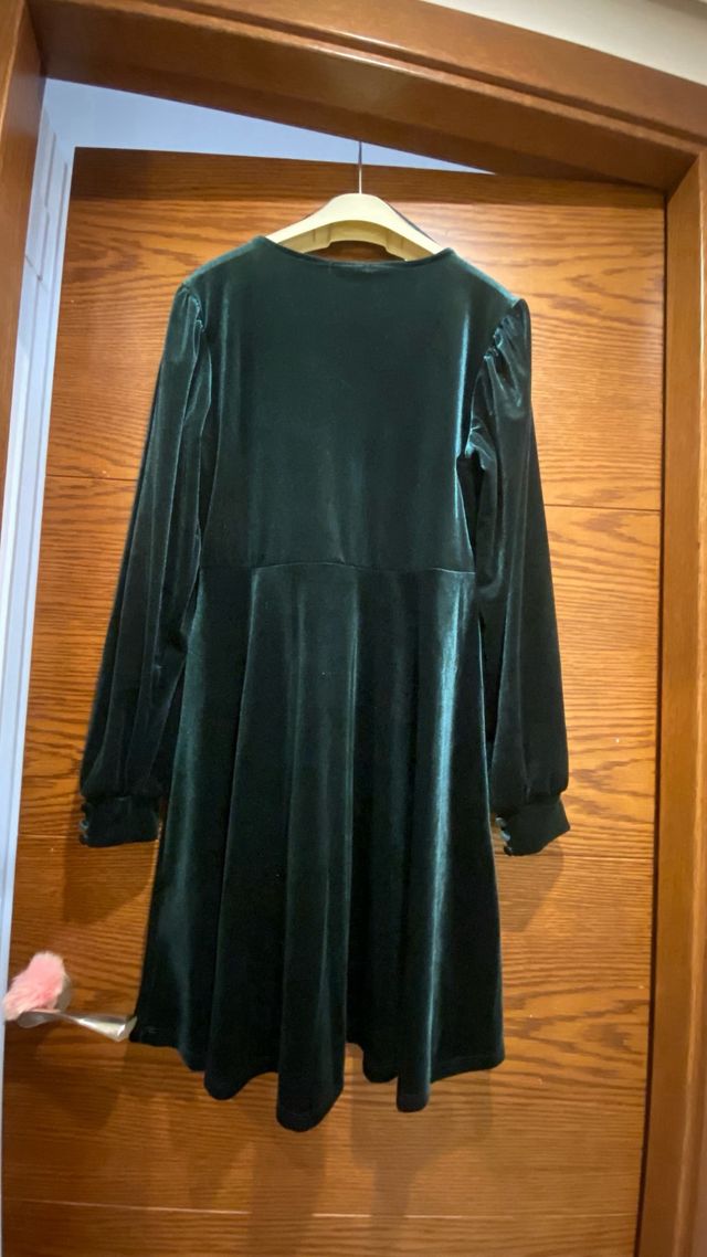 VESTIDO DE TERCIOPELO