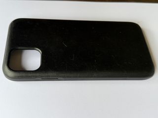 Funda protectora Iphone 11 de piel