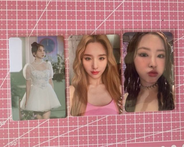 Loona / Artms / Loossemble Photocards