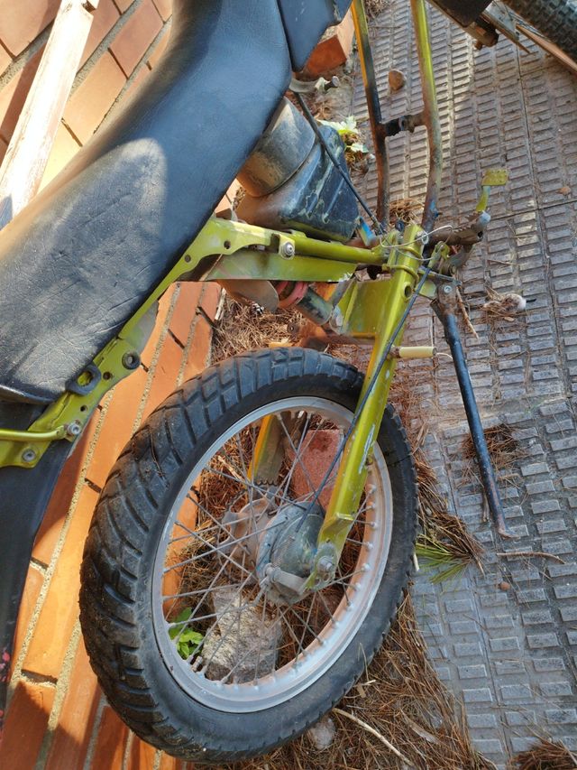 Puch Suzuki cóndor con documentación ant