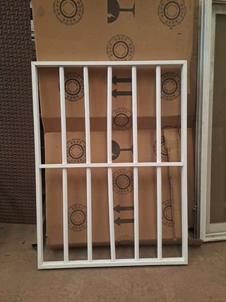 Reja aluminio de 87.5 cm ancho por 118cm de alto
