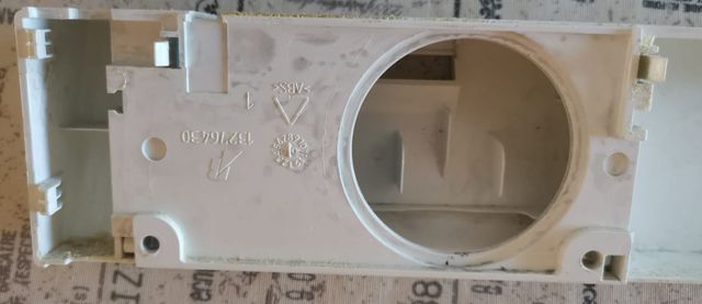 Tapa inferior Lavadora AEG  L75280FL