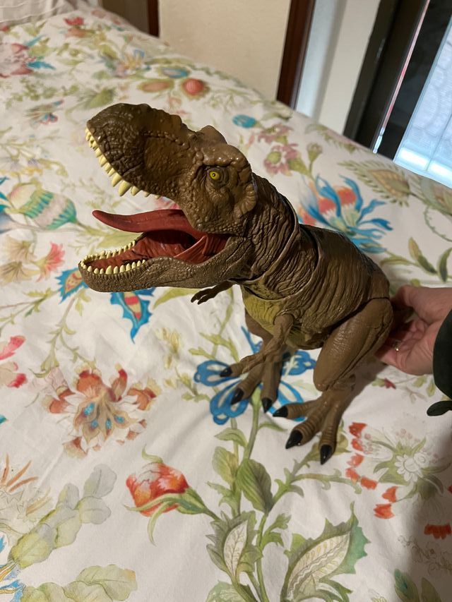T Rex Jurassic World Mattel