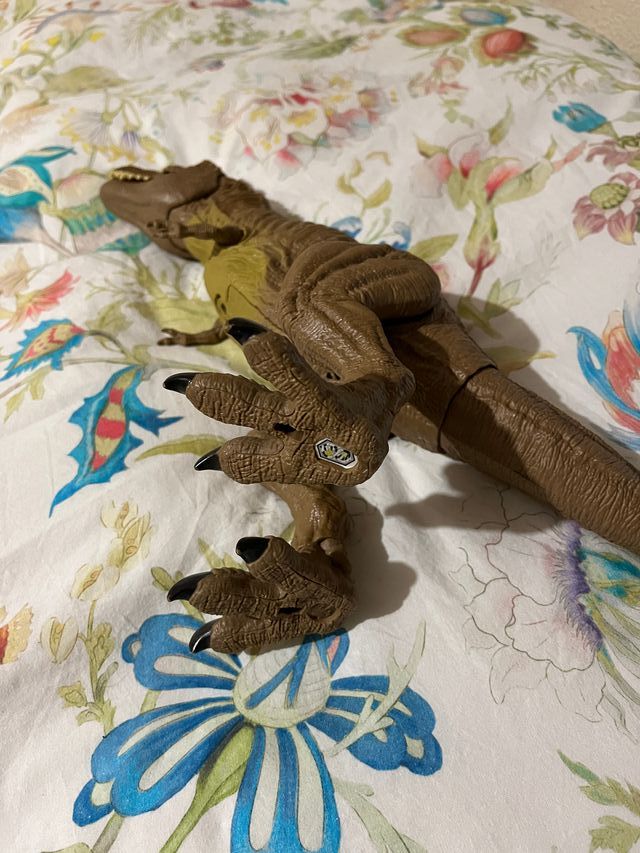 T Rex Jurassic World Mattel