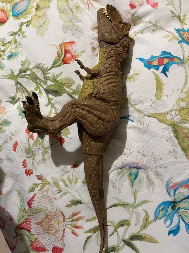 T Rex Jurassic World Mattel