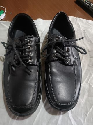 Zapatos de piel
