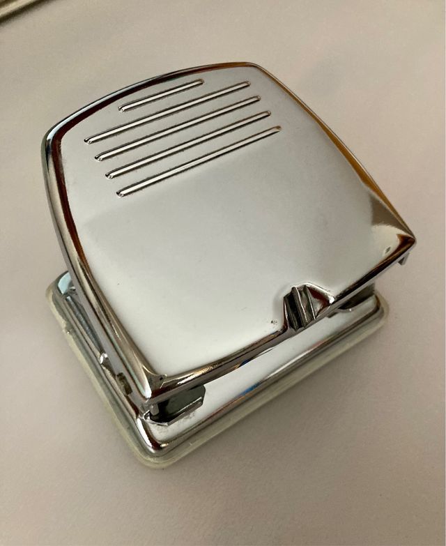 Taladradora de papel Petrus