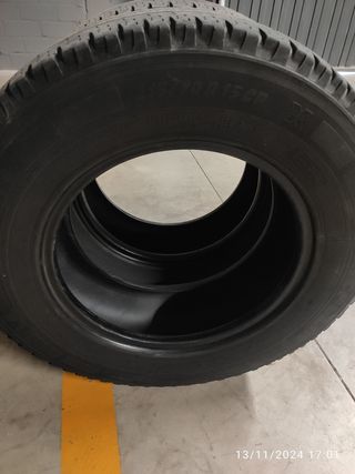 2 ruedas Michelin agilis camping R15