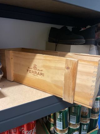 Scatola legno vino Ferrari Trento