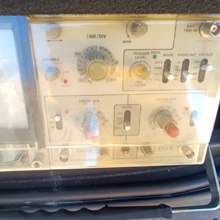 oscilloscope os-7020 A, capacitance meter 8004,ecc