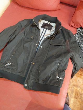 Cazadora hombre Zara