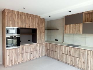 Montador,con esperiencia.