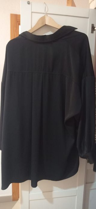 Camisola negra Stradivarius Talla L