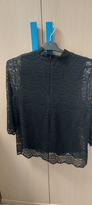 Blusa encaje