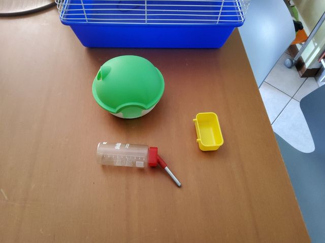 Gabbia criceto e accessori