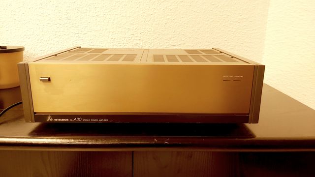 Etapa de potencia Mitsubishi DA A30 hifi