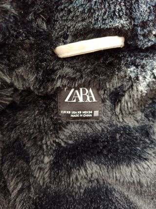 Abrigo mujer con capucha