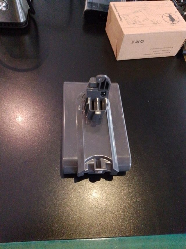 Bateria para Aspiradora Dyson + 2 repuestos Phill