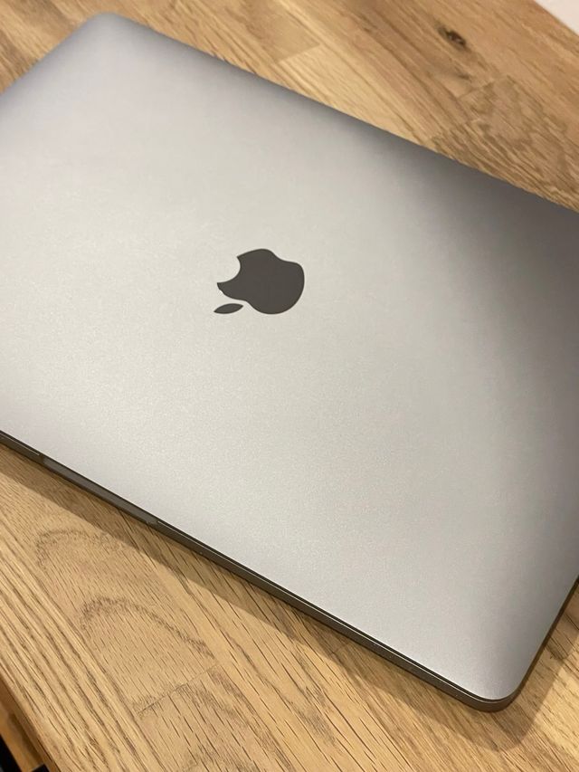 Macbook Pro 13”