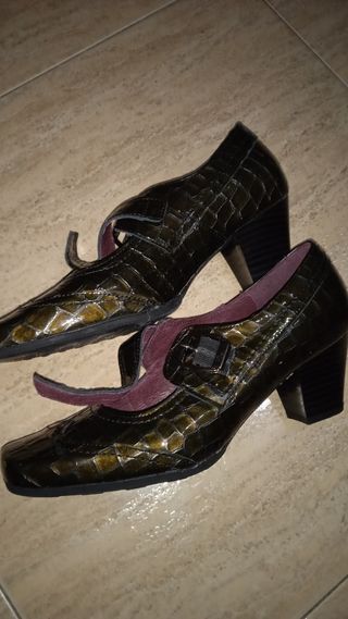 Zapatos Pitillos 