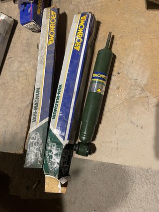 Amortiguadores traseros Nissan Vanette